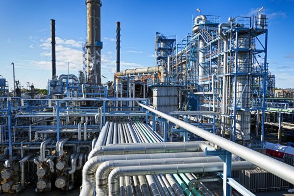 Energy Efficiency in Process Industries: Reducing Operational Costs in Modern Manufacturing Plants